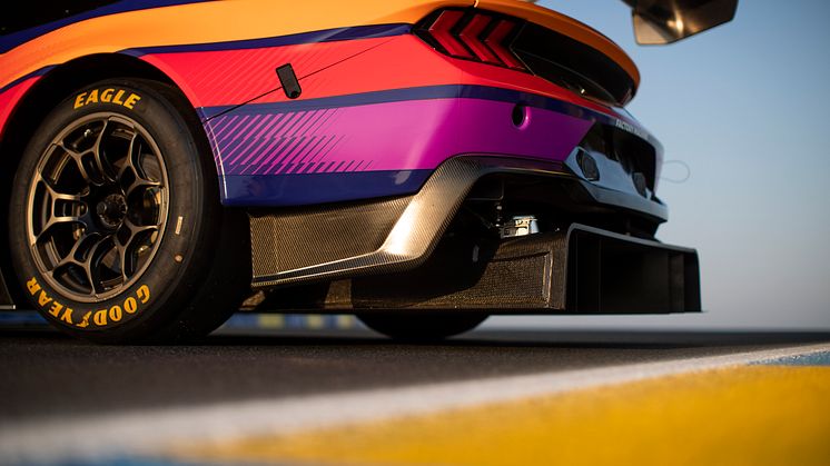 Ford Mustang GT3 Le Mans (3)