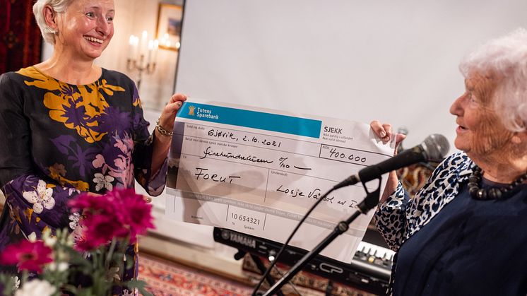 Ga 400.000 kroner til FORUT