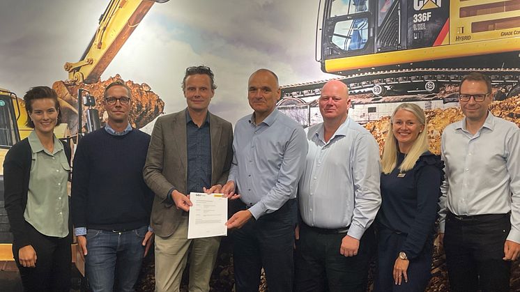 Emelie Andreasson Projektchef GBJ Bygg  Marcus Andersson  projektchef GBJ Bygg Fredrik Dahlström VD GBJ Bygg Väst AB Volker Poßögel, CEO för Zeppelin Nordics och Zeppelin Sverige AB Johan Olsson CFO Zeppelin Sverige AB Anna McLaren Real Estate Manage