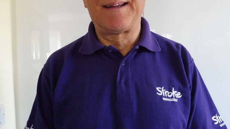 Oxford man braves wing walk in memory of father