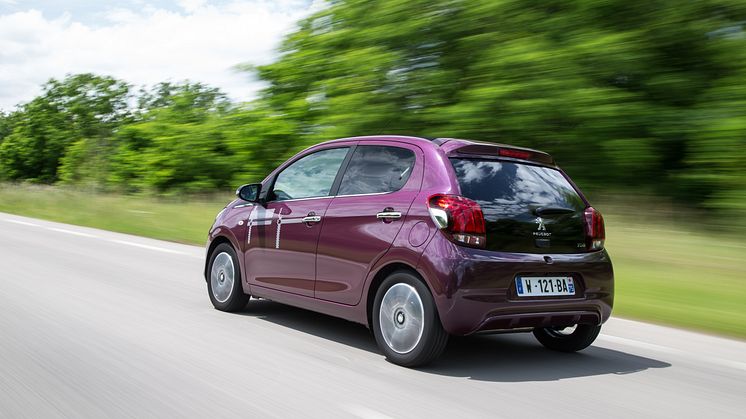 Peugeot 108 RedPurple_04