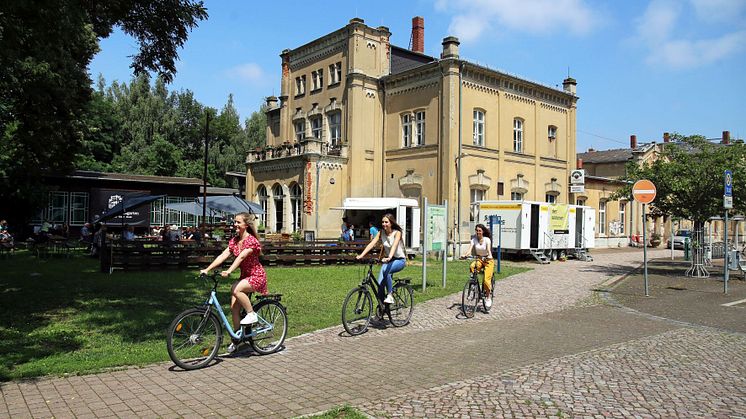 Mulderadweg am Kulturbahnhof Leisnig