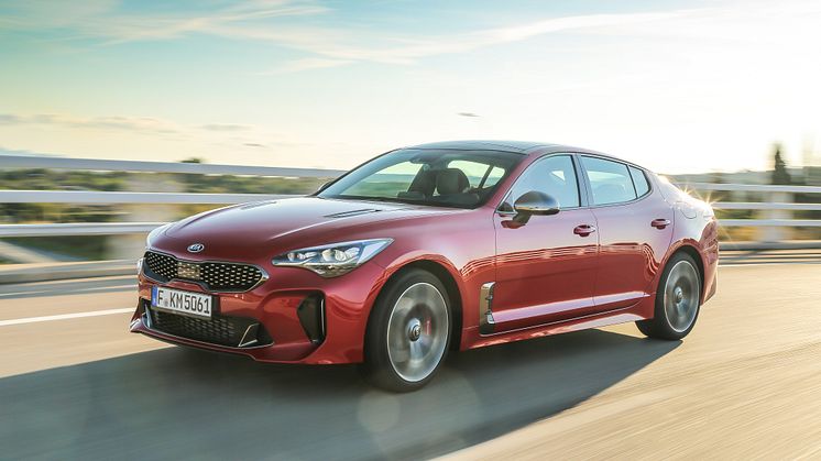 Kia Stinger_105