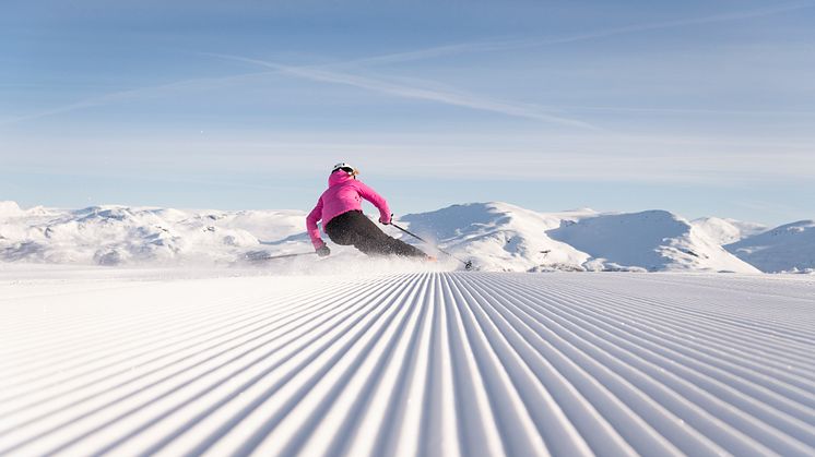 Kjør trygt og sikkert med SkiStar denne vinteren: Tips og råd for en god skiopplevelse