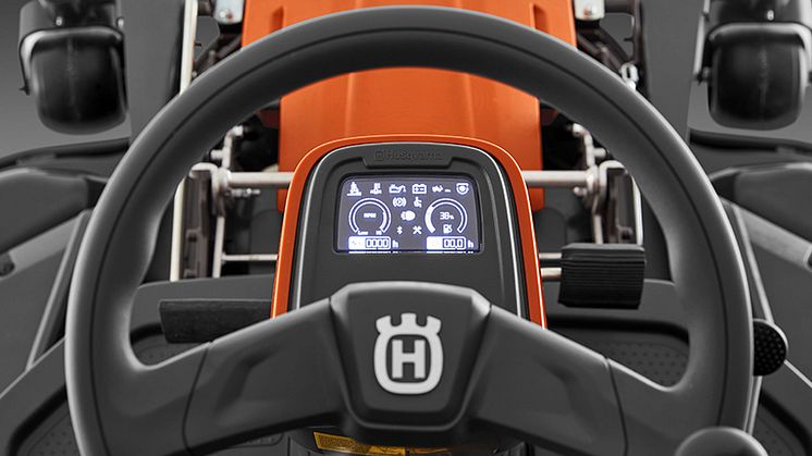 Ny segmenstdisplay från OEM Electronics till nästa generations åkgräsklippare från Husqvarna
