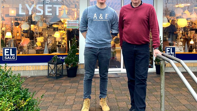 Haverslev El er en af de virksomheder der har set lyset og sammen med Rebild Kommune og Region Nordjylland sætter fokus på medarbejdernes sundhed. Tv: Nicolai Rosenkilde, Rebild Kommune. Th: Henrik Garder, Haverslev El