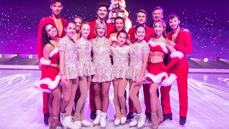 Die HOLIDAY ON ICE ACADEMY Nachwuchstalente mit Aljona Savchenko, Robin Cousins und den "Dancing on Ice" Trainern bei den Vorbereitungen für die Sat.1 TV-Show "Dancing on Ice"