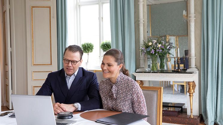 Många digitala möten har det blivit för Kronprinsessparet under pandemin. På onsdag kommer de till länet och besöker Skövde. Foto: Victor Ericsson Kungl. Hovstaterna