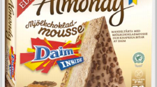 Almondy med Daim och mjölkchokladmousse