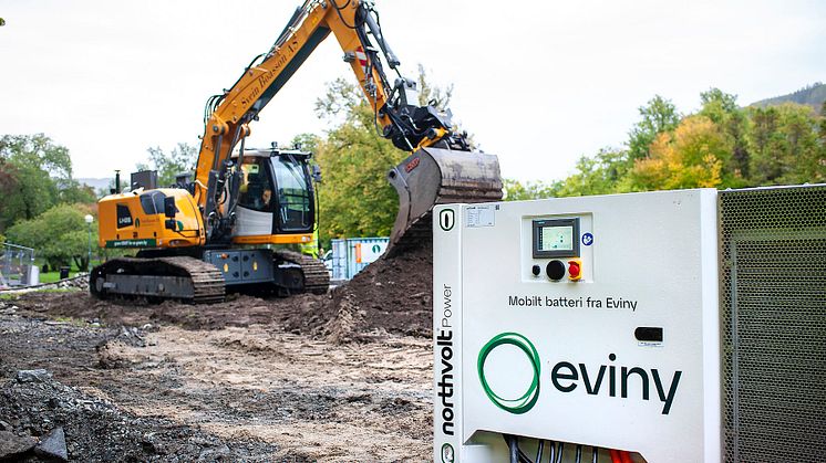 Det skal etableres en nasjonal «utleiepool» der Ramirent tilbyr både utstyr og BKK/Evinys ladeløsninger som henholdsvis ladeboks, normalladekontainere, hurtigladekontainere og batterikontainere. Foto: BKK/Eviny