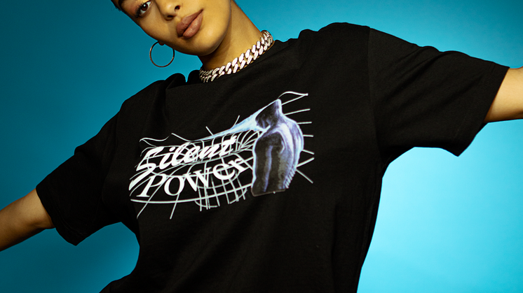 Jorja Smith ble sterkt inspirert etter å ha deltatt på en Black Lives Matter-protest. Resultatet ble låta «By Any Means» som er ute i dag. Foto: Rashidi Noah
