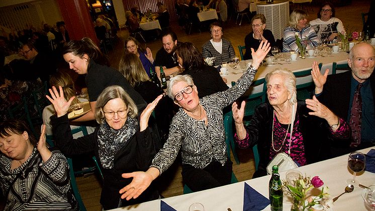 Glada ABK-hyresgäster på jubileumsfesten 2016
