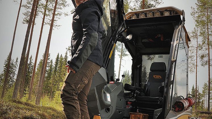 Ny skrift: Skogsnäringens framtida kompetensförsörjning (KSLAT 2-2015)