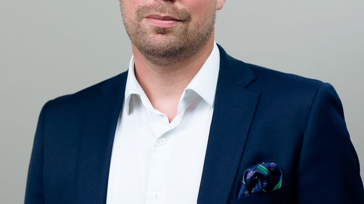 Pierre-Kryhl_Familjens-Jurist_pressbild_1