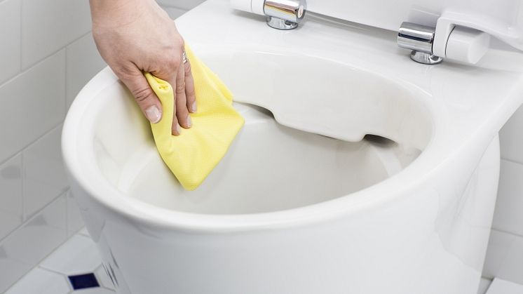Et rent og hygienisk baderom er viktig, viser en ny undersøkelse fra Geberit, men nordmenn vegrer seg for å vaske toalettet.