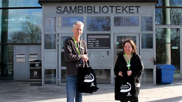 Hemleverans och take away från biblioteket i Härnösand