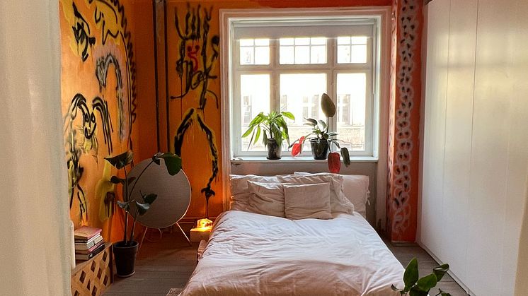 Mia har overladt sit hjem til en kunstner