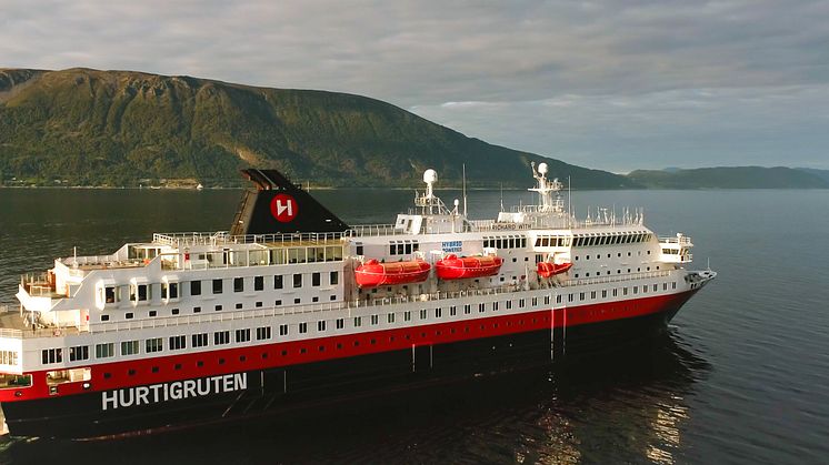 MS Richard With Hybrid Photo: Per Eide / Hurtigruten Norway