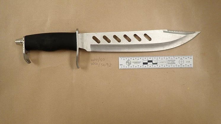 Knife.jpg
