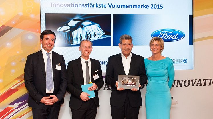Ford kåret til "Mest innovative volummerke i 2015". Focus ble klassevinne