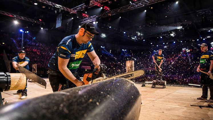 Koncentrerade svenskar satte ett nytt prydligt svenskt och nordiskt rekord i åttondelsfinalen mot Österrike. I kvartsfinalen blev Kanada för svåra att rå på.