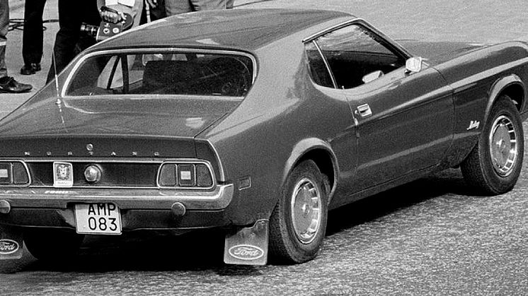 Kreditbanken vid Norrmalmstorg 1973. Här stod Mustangen under de sex dagar som dramat varade