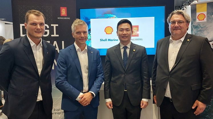Henning Walstad, Area Director, EMEA, Kongsberg Digital; Anders Bryhni, Vice President Applications, Digital Ocean, Kongsberg Digital; Kenny Zhang, GM, Shell Marine Lubricants; Marcus Schärer, General Manager, Services & Technical, Shell Marine