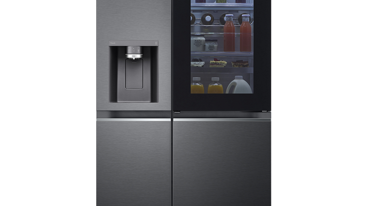 GSXV90MCDE_Front_LightOn_Food.png