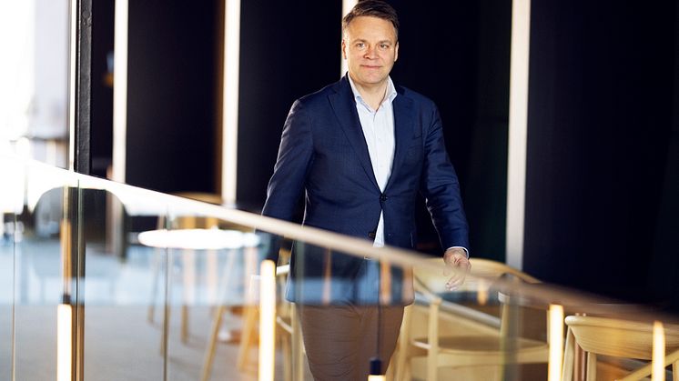 Martin Lippert 6