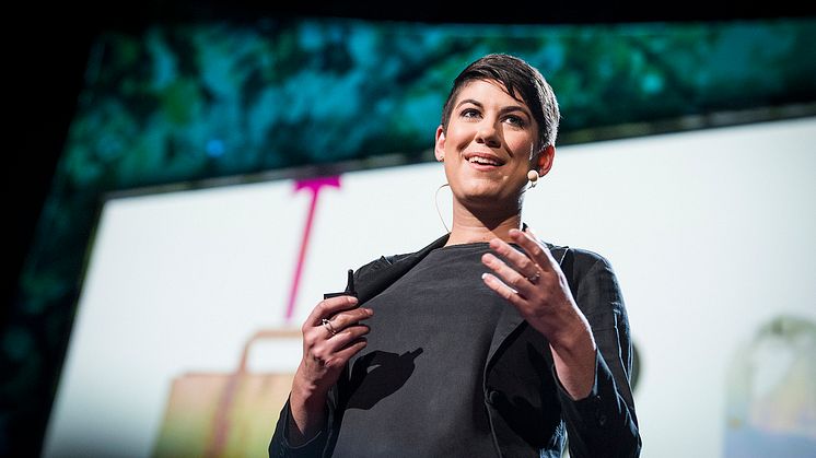 Dr Leyla Acaroglu (BIld: James Duncan Davidson)