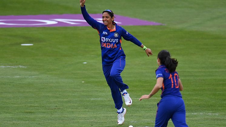Harmanpreet Kaur celebrates for India. Photo: Getty Images