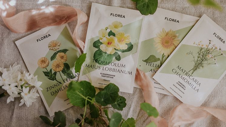 Några av Floreas fröpåsar med handmålade illustrationer