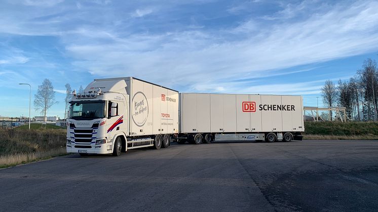 Toyota Material Handlings biogaslastbil som transporterar gods både på företagets område samt regionalt i Östergötland.