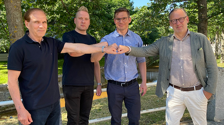 Raine Mahanen, Tenho Pesonen, Petri Mahanen och Peter Polland