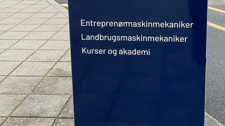 HEG skylt