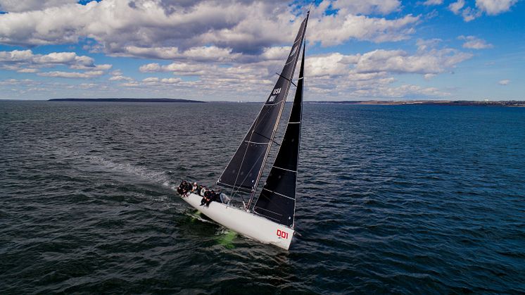 Hi-res image – YANMAR – The Melges IC37, an innovative amateur one-design class boat, is powered by the YANMAR 3YM20 Saildrive