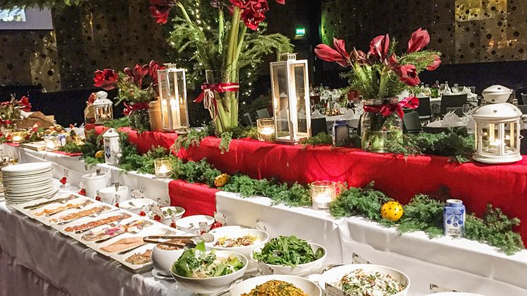 Bicky och Melker ger gäster i hela landet chansen  att uppleva ett julbord utöver det vanliga!