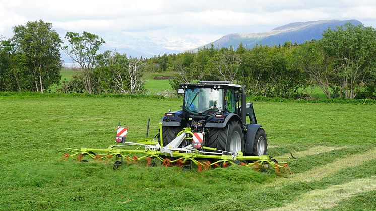 I Grovfôrpodden er vi opptatt av å formidle kunnskap og erfaringer om god grovfôrproduksjon, som er veldig sentralt for de som driver drøvtyggerproduksjonene. (Foto: Espen Syljuåsen)