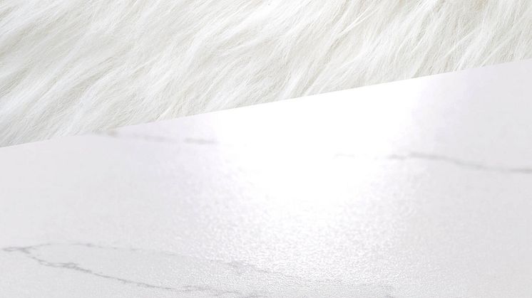 Suede, den innovativa sammetslena Silestone®-ytan. Samma enastående hållbarhet.