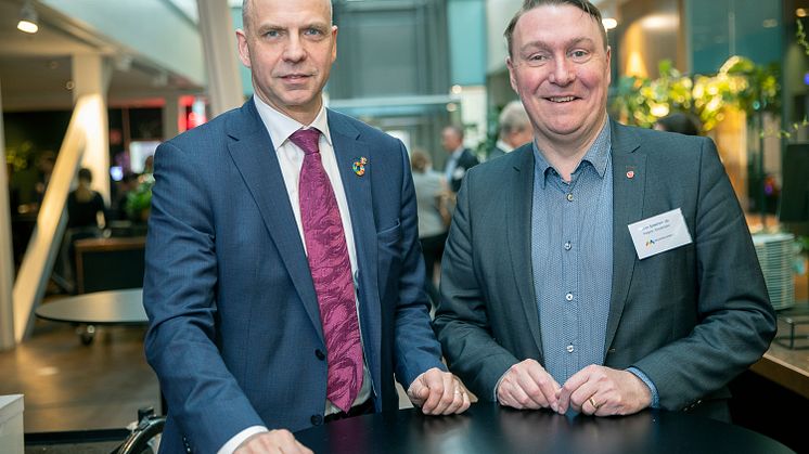 Johan Örjes och Jen Sjöström. Foto: Per Groth/Mälardalsrådet.