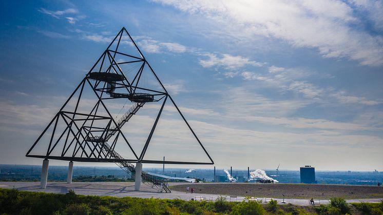 Halde Beckstraße_Tetraeder_Bottrop_Dennis Stratmann