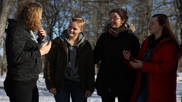 Kvinnor i alla åldrar söker sig till Svenska Lottakåren