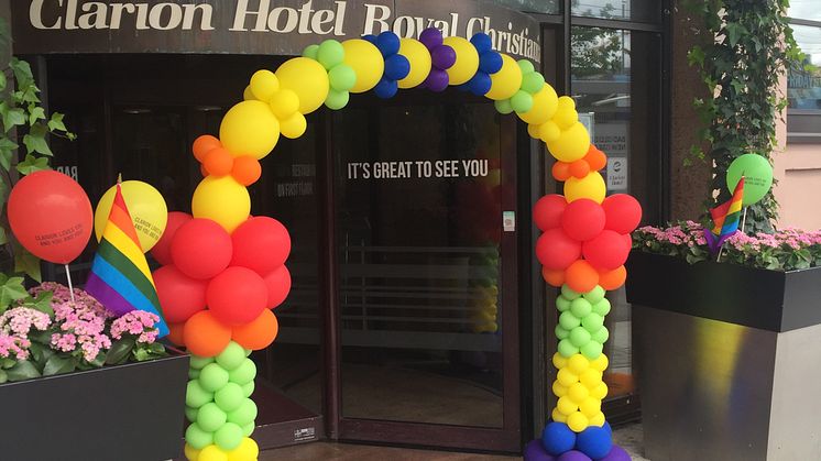 CLARION FEIRER KJÆRLIGHETEN OG OSLO PRIDE