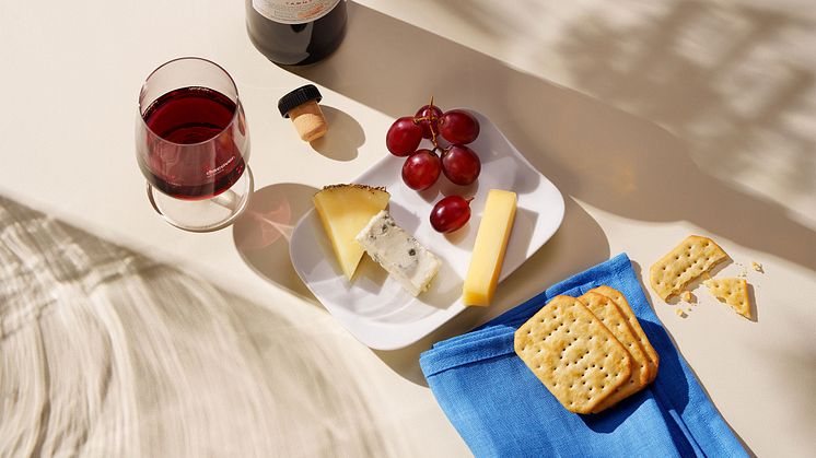 Discover Airlines_Cheese plate