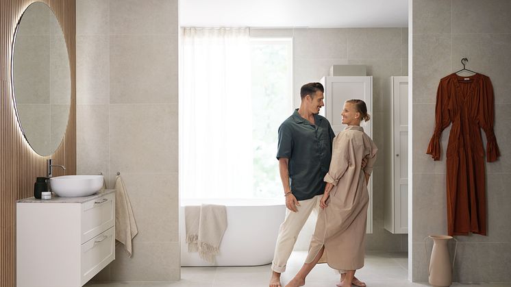 Soprano_Frame_910_Edit_naturvit_Modell_04