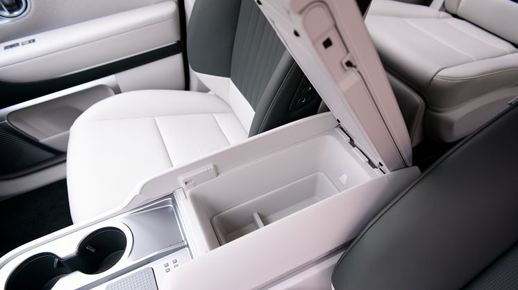 Ioniq_9_Seoul_086.jpg
