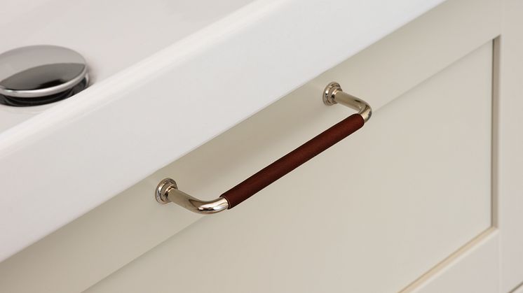 Vedum Badrum - Mezzo Frame 630 Edit linnebeige