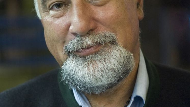 Varujan Vosganian.jpg