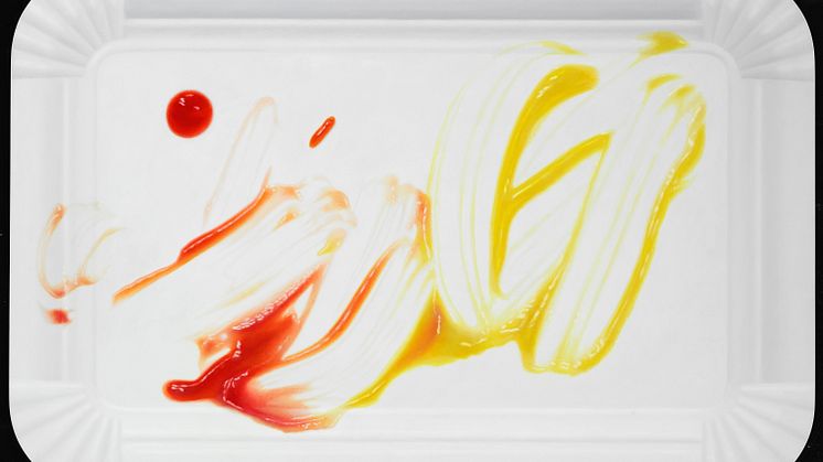 Christoffer Munch Andersen: "Rødt og gult på hvid" (Red and yellow on white)