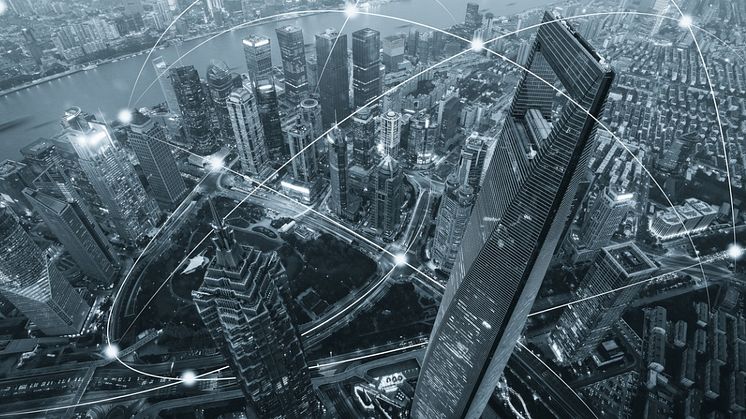 "Selvom de store cloud-udbydere investerer tungt i bl.a. sikkerhed, så er det vigtigt, at virksomheder indser, at skyen er et delt ansvar. Derfor bør alle overveje, om de har behov for en tredjepartsudbyder" - Peter Gustafsson, Barracuda Networks.